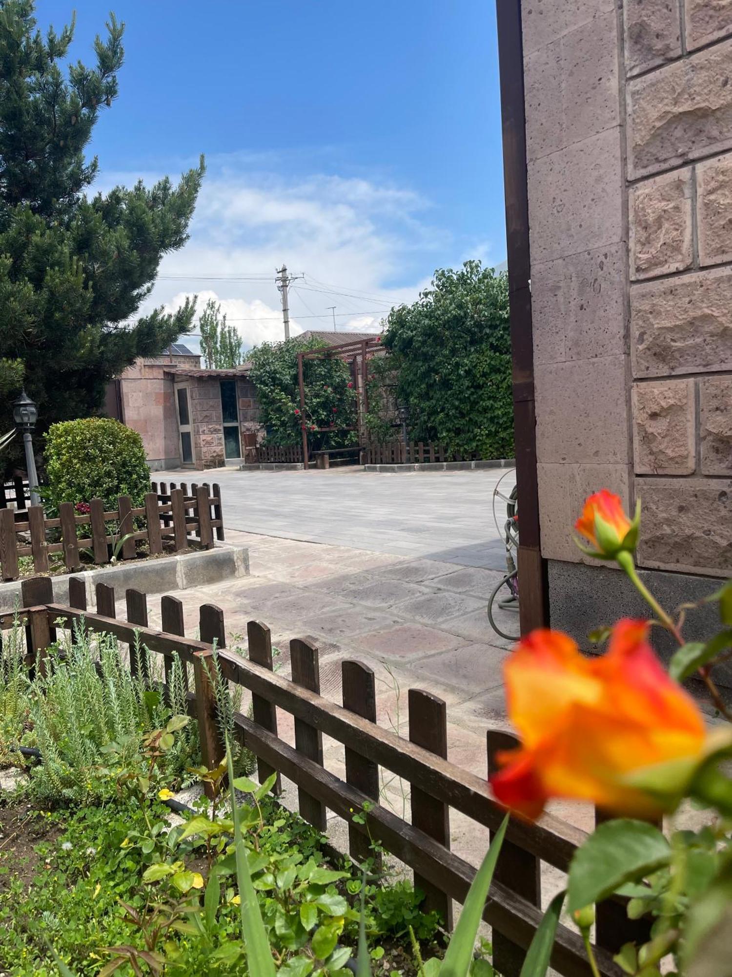 In Gyumri Otel Dış mekan fotoğraf